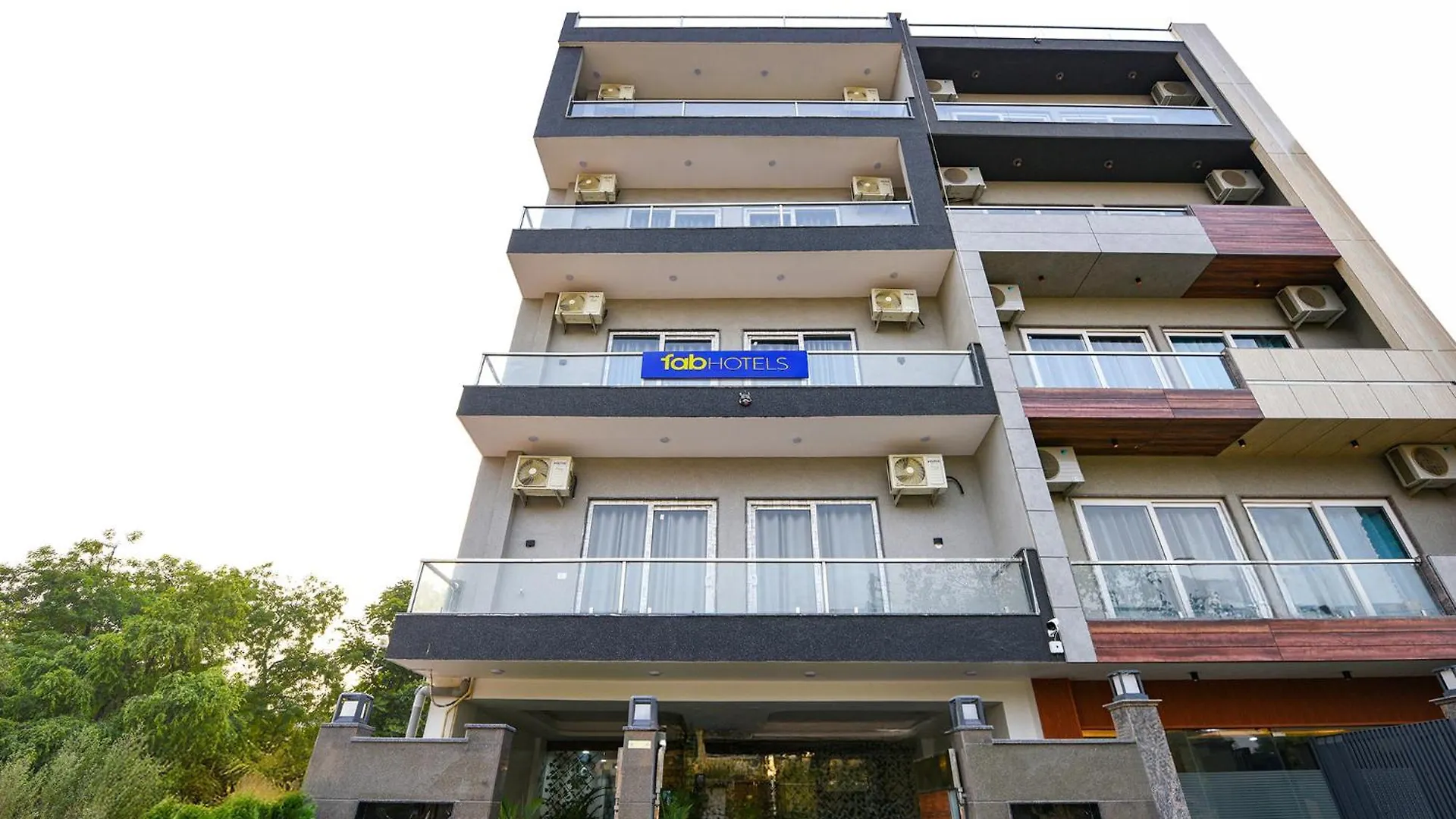 Fabhotel Comfort N Stay Gurgáon Szálloda