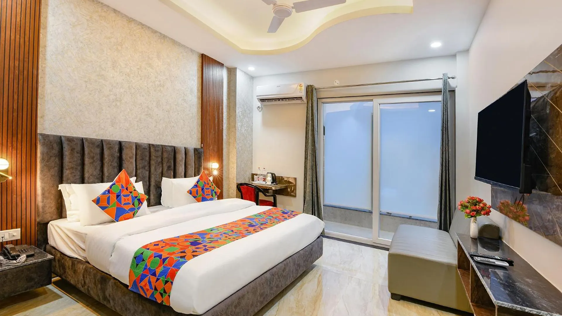 Fabhotel Comfort N Stay Gurgaon Hotel