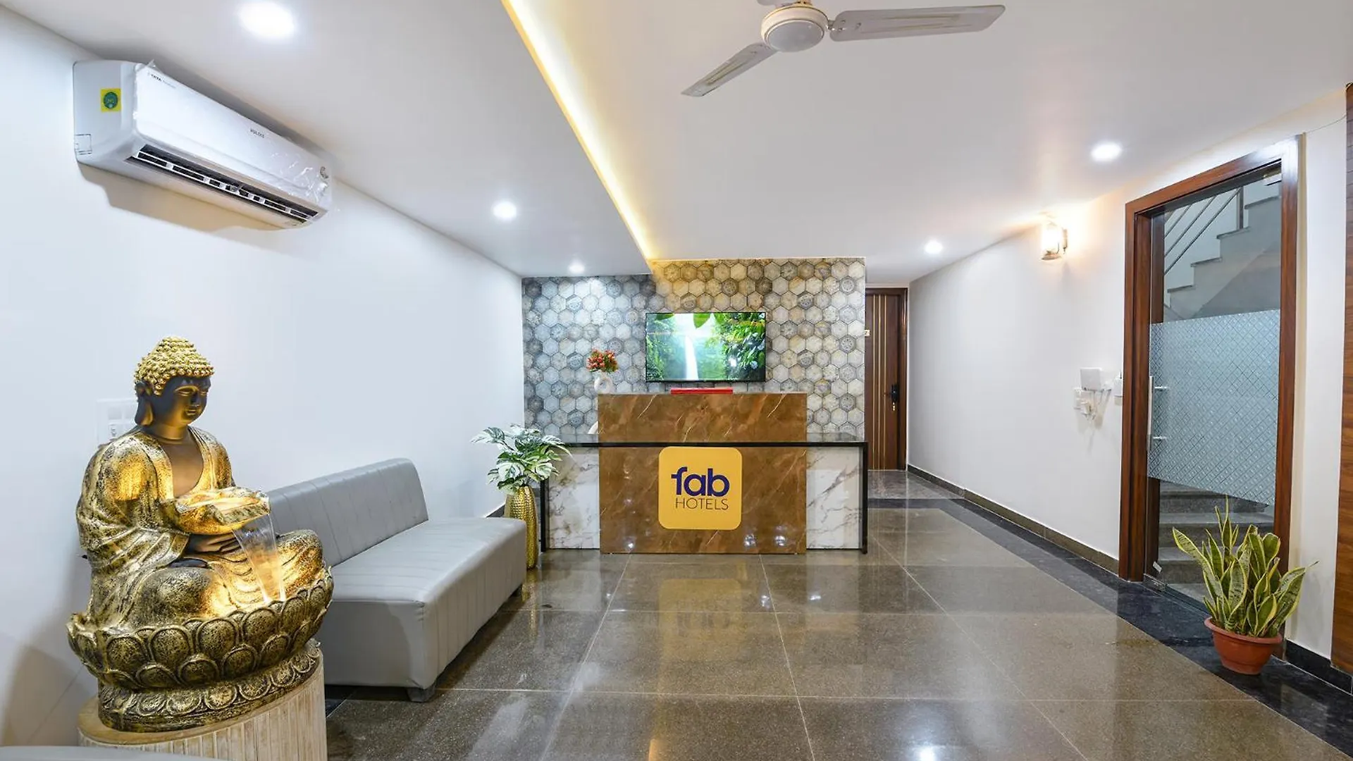 Fabhotel Comfort N Stay Gurgaon India